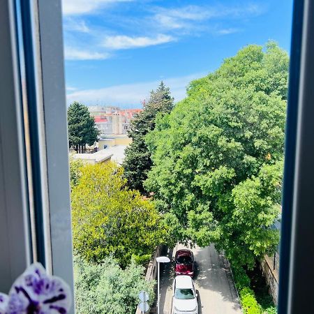 Apartment For Special Getaway Rose PUY Exterior foto