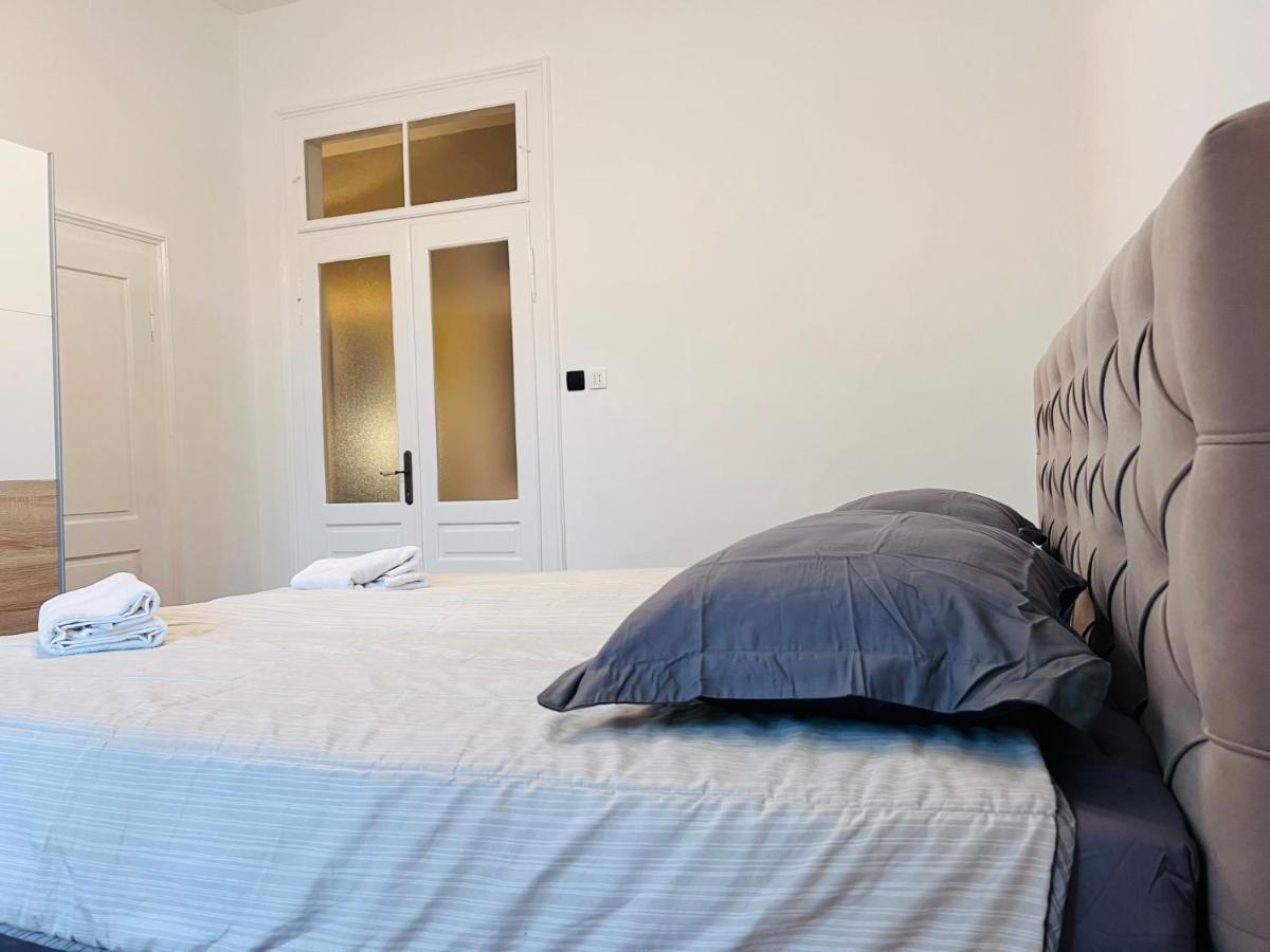 Apartment For Special Getaway Rose PUY Exterior foto